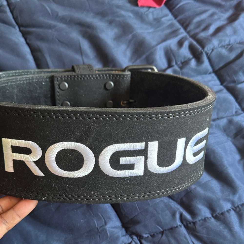 Rogue Black Weightlifting Belt